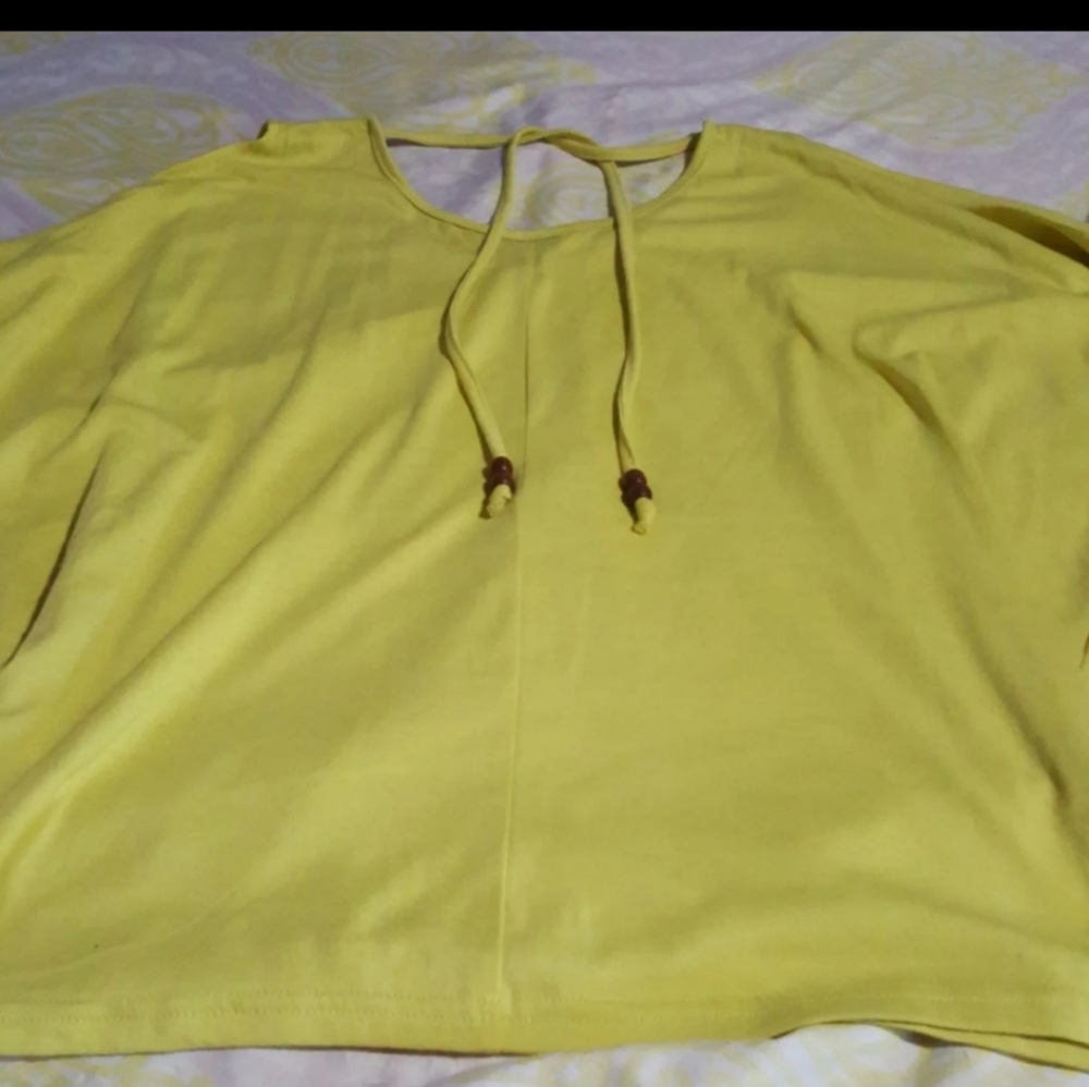 4 tops - Picture 11 of 16